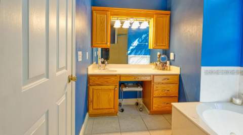 2312 SW Kent Circle, Port St. Lucie FL - photo 13 of 18