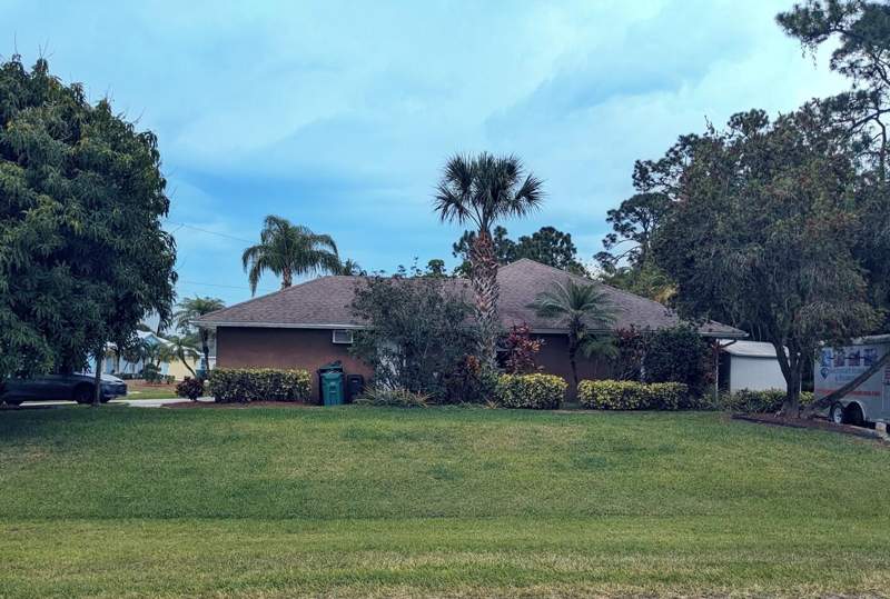4 bedroom Single Family Residence at 2312 SW Kent Circle, Port St Lucie Section 35, Port St. Lucie — photo 3
