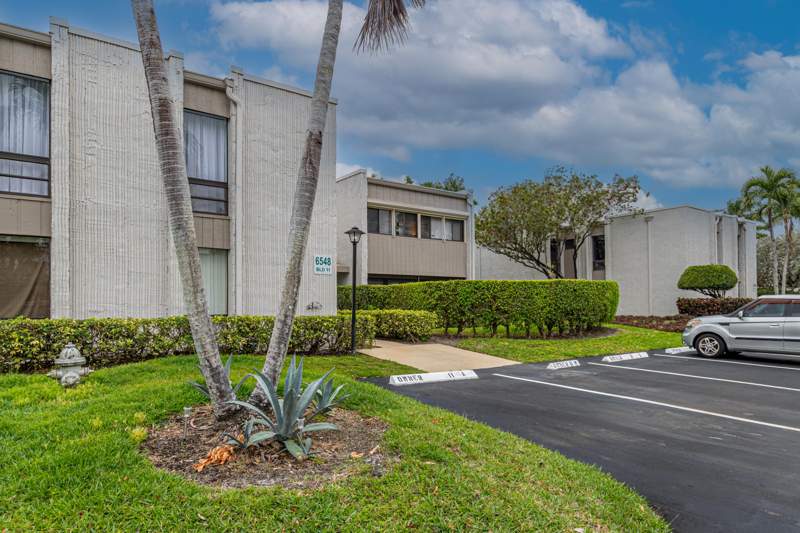 2 bedroom Condominium at 6548 Spring Bottom Way #221, Woodhaven Condo, Boca Raton — photo 4