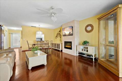 603 Laconia Circle, Lake Worth FL - photo 6 of 22