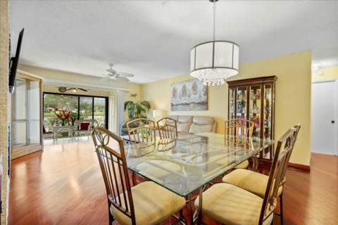 603 Laconia Circle, Lake Worth FL - photo 7 of 22