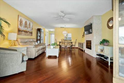 603 Laconia Circle, Lake Worth FL - photo 20 of 22