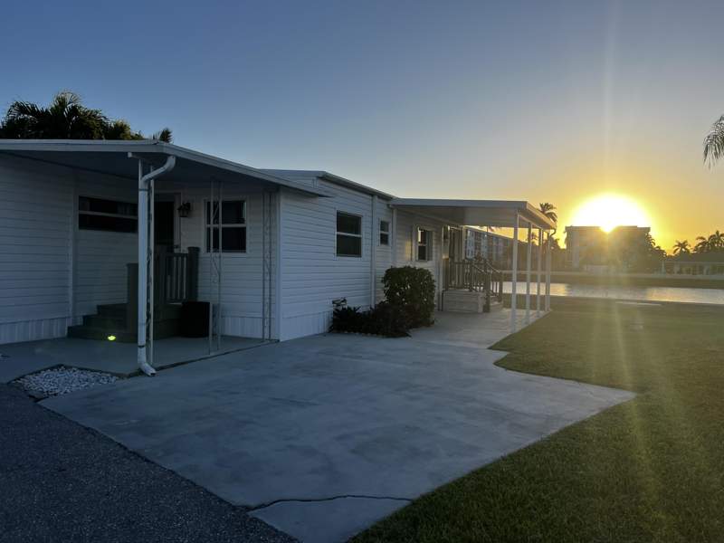 2 bedroom Mobile Home at 215 S Heron Drive #O, Briny Breezes Inc, Briny Breezes — photo 3