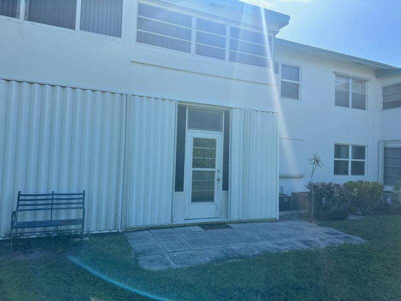 1 bedroom Condominium at 1117 Lake Terrace #105, Leisureville Lake Unit F Apt 105, Boynton Beach — photo 3