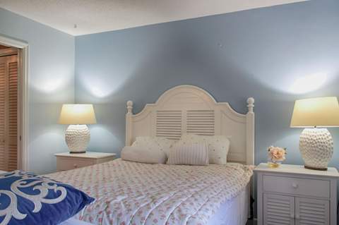 880 Horizons #102, Boynton Beach FL - photo 21 of 36