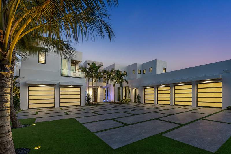 6 bedroom Single Family Residence at 372 E Alexander Palm Road, Royal Palm Yacht & Country Club, Boca Raton — photo 3