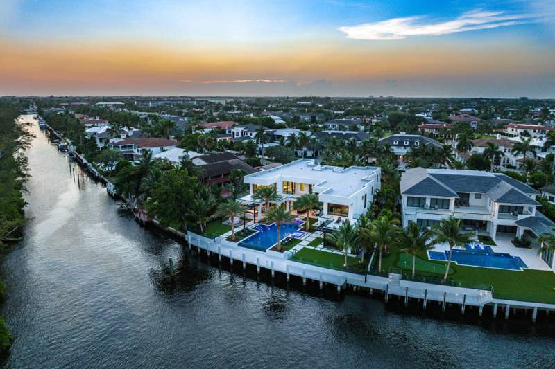 6 bedroom Single Family Residence at 372 E Alexander Palm Road, Royal Palm Yacht & Country Club, Boca Raton — photo 4