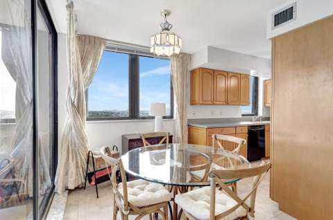 5380 N Ocean Drive #15 A, Singer Island FL - photo 18 of 105