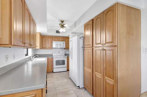 5380 N Ocean Drive #15 A, Singer Island FL - photo 22 of 105