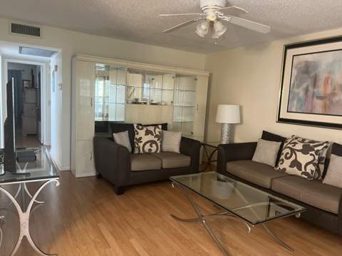 318 Mansfield H, Boca Raton FL - photo 6 of 10