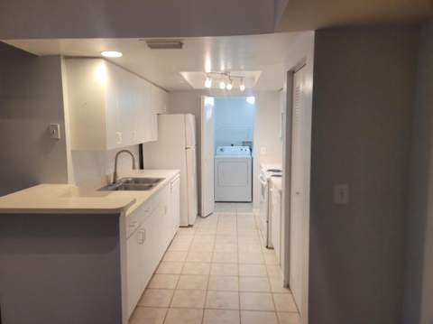 4197 N Haverhill Road #212, West Palm Beach FL - photo 9 of 32