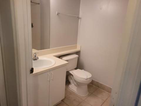 4197 N Haverhill Road #212, West Palm Beach FL - photo 12 of 32