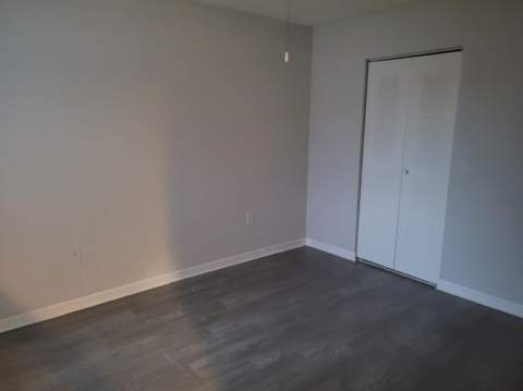 4197 N Haverhill Road #212, West Palm Beach FL - photo 13 of 32