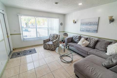513 El Vedado, West Palm Beach FL - photo 7 of 27