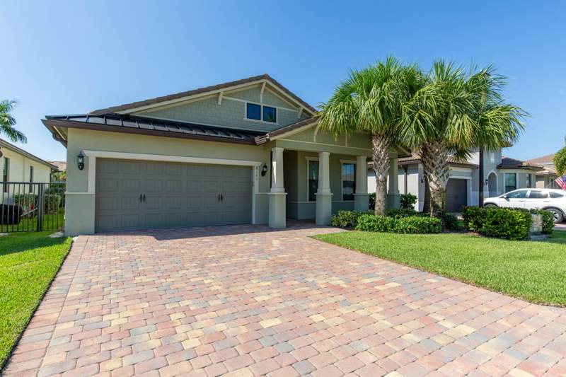 3 bedroom Single Family Residence at 8161 Hanoverian Drive, Fields At Gulfstream Polo, Lake Worth — photo 2