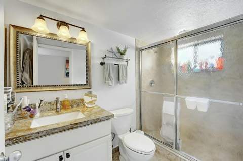 5337 Fountains Drive, Lake Worth FL - photo 9 of 35