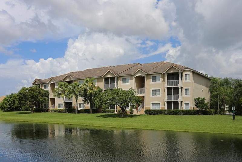 2 bedroom Condominium at 8935 Okeechobee Boulevard #204, San Michele Condo, West Palm Beach — photo 2