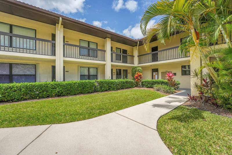 2 bedroom Condominium at 361 SW South River Drive #103, South River, Stuart — photo 5