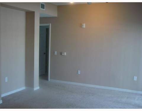 2728 Anzio Court #105, Palm Beach Gardens FL - photo 9 of 30