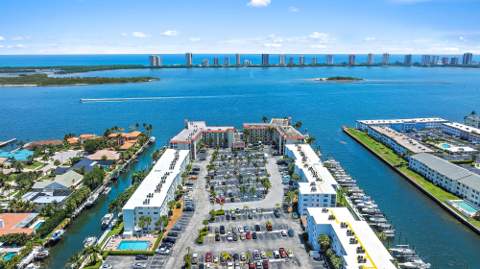 109 Paradise Harbour Boulevard #307, North Palm Beach FL - photo 15 of 20