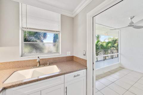 109 Paradise Harbour Boulevard #307, North Palm Beach FL - photo 8 of 20