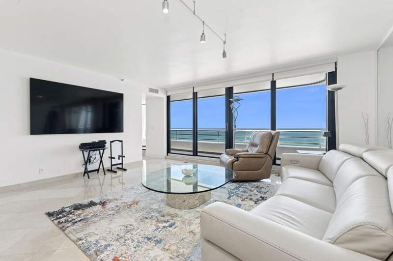 2 bedroom Condominium at 1400 S Ocean Boulevard #1004, Addison, Boca Raton — photo 3