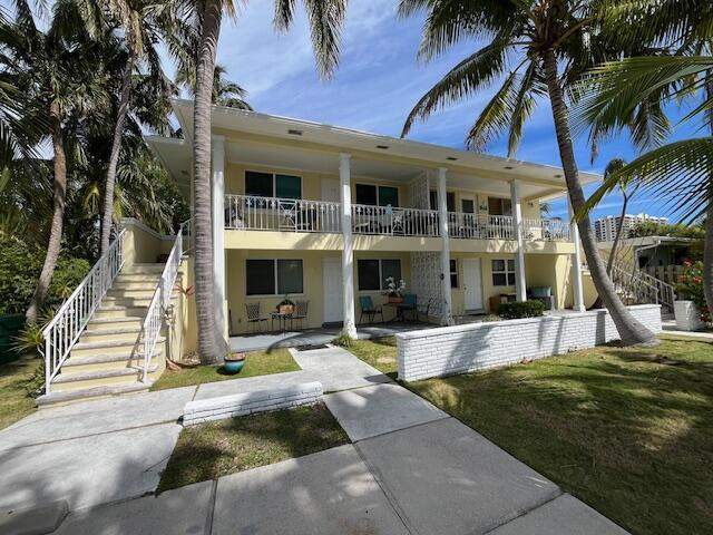 2 bedroom Condominium at 1172 Surf Road #A3, Coral Garden Of Palm Beach Shores Condo, Riviera Beach — photo 4