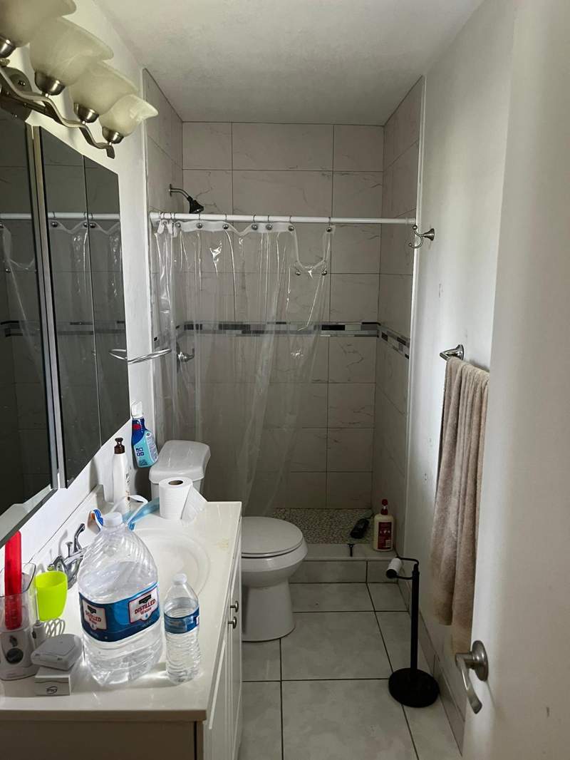 3 bedroom Single Family Residence at 8602 Lakeland Boulevard, Lakewood Park Unit 8B, Fort Pierce — photo 4