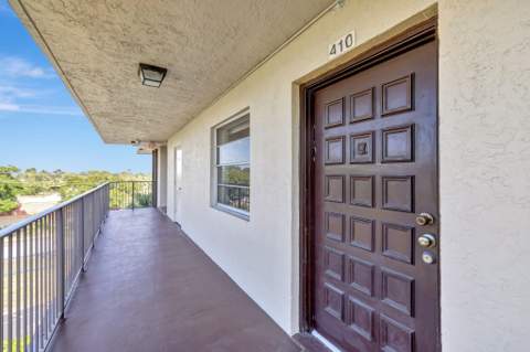 3301 NW 47th Terrace #410, Lauderdale Lakes FL - photo 8 of 58