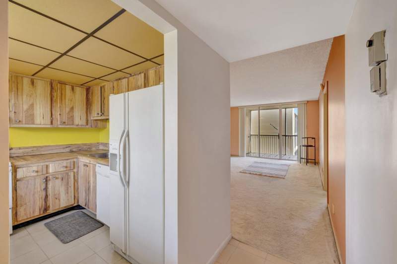 1 bedroom Condominium at 3301 NW 47th Terrace #410, Cypress Chase North No 2 Condo, Lauderdale Lakes — photo 4
