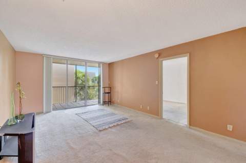3301 NW 47th Terrace #410, Lauderdale Lakes FL - photo 11 of 58