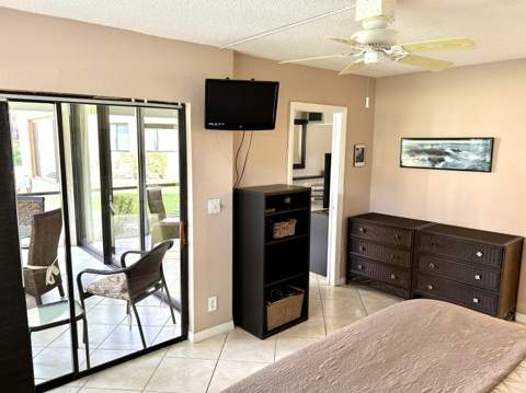 11231 Green Lake Drive #104, Boynton Beach FL - photo 16 of 39