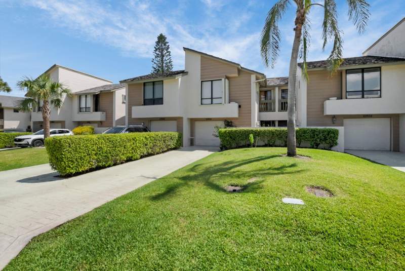 3 bedroom Townhouse at 22922 Ironwedge Drive, Ironwedge Sec II, Boca Raton — photo 2