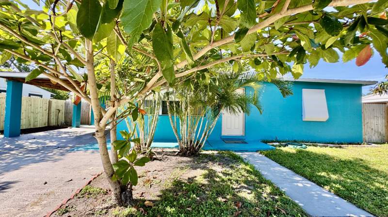 4 bedroom Single Family Residence at 629 Troy Boulevard, Golfview Heights 08, West Palm Beach — photo 2