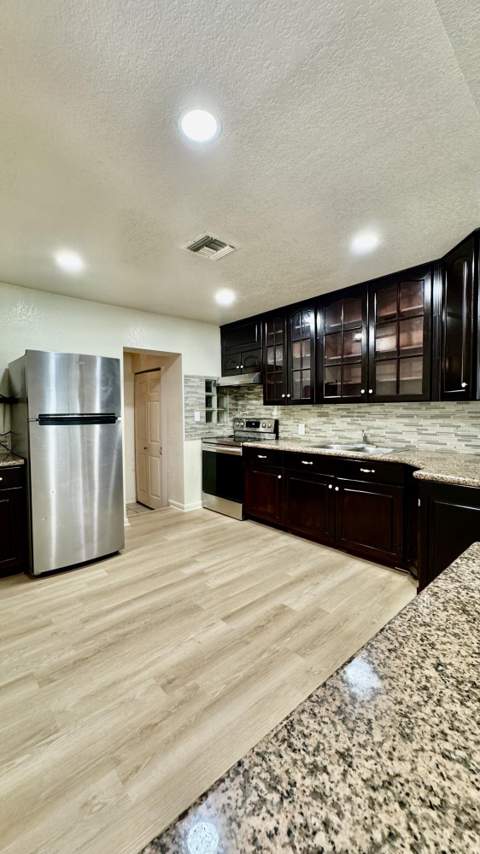 629 Troy Boulevard, West Palm Beach FL - photo 9 of 31