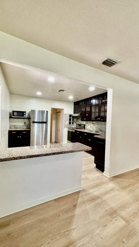 629 Troy Boulevard, West Palm Beach FL - photo 11 of 31