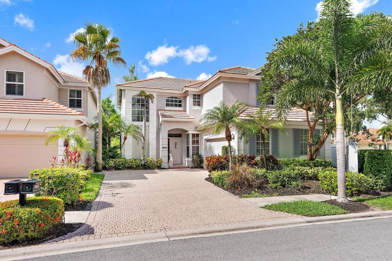 4 bedroom Single Family Residence at 8208 Heritage Club Drive, Ibis Golf And Country Club - Heritage Club, West Palm Beach — photo 2