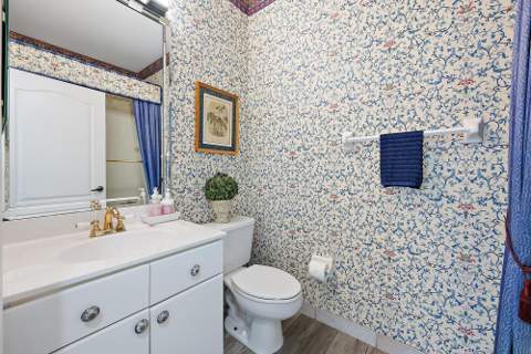 8208 Heritage Club Drive, West Palm Beach FL - photo 18 of 55