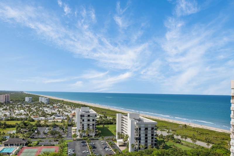 3 bedroom Condominium at 5049 N Highway A1a #1905, Seabreeze At Atlantic View Condominium, Hutchinson Island — photo 2