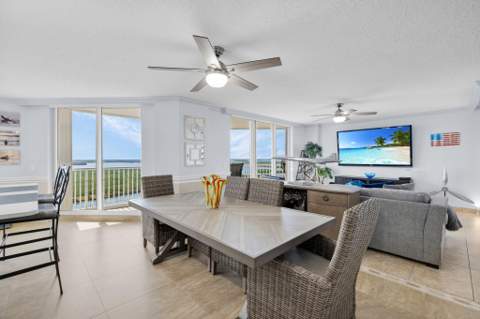 5049 N Highway A1a #1905, Hutchinson Island FL - photo 11 of 57