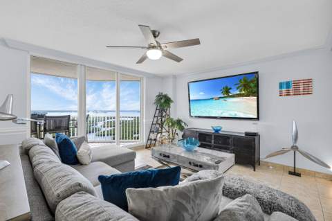 5049 N Highway A1a #1905, Hutchinson Island FL - photo 13 of 57