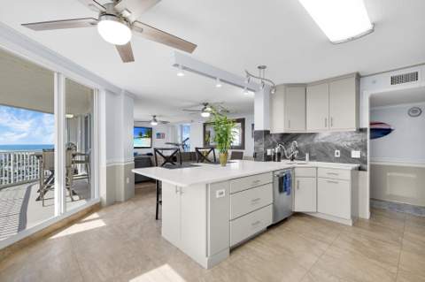 5049 N Highway A1a #1905, Hutchinson Island FL - photo 6 of 57
