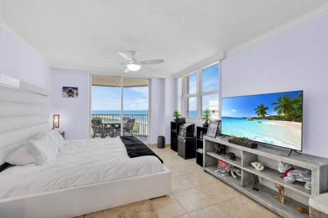5049 N Highway A1a #1905, Hutchinson Island FL - photo 14 of 57
