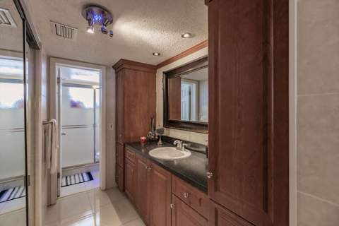 4270 NW 40th Street #105, Lauderdale Lakes FL - photo 10 of 23