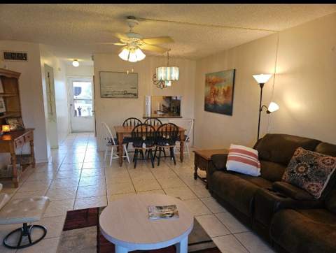 2581 N Garden 202 Drive #202, Lake Worth FL - photo 8 of 14
