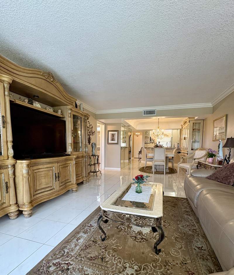 2 bedroom Condominium at 23249 Barwood Lane #402, Barwood Condo, Boca Raton — photo 3
