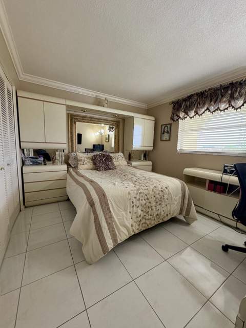23249 Barwood Lane #402, Boca Raton FL - photo 10 of 27