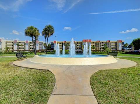 23249 Barwood Lane #402, Boca Raton FL - photo 16 of 27