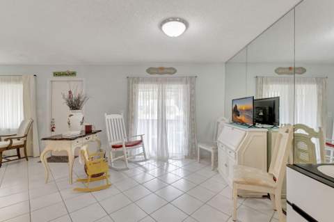 14195 Campanelli Drive, Delray Beach FL - photo 10 of 53