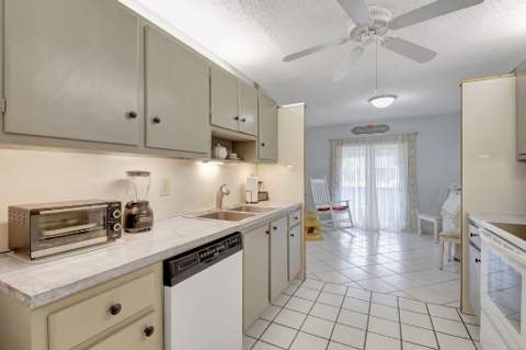 14195 Campanelli Drive, Delray Beach FL - photo 15 of 53